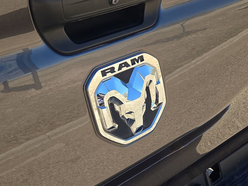 Used 2023 RAM 1500 Lone Star image 14