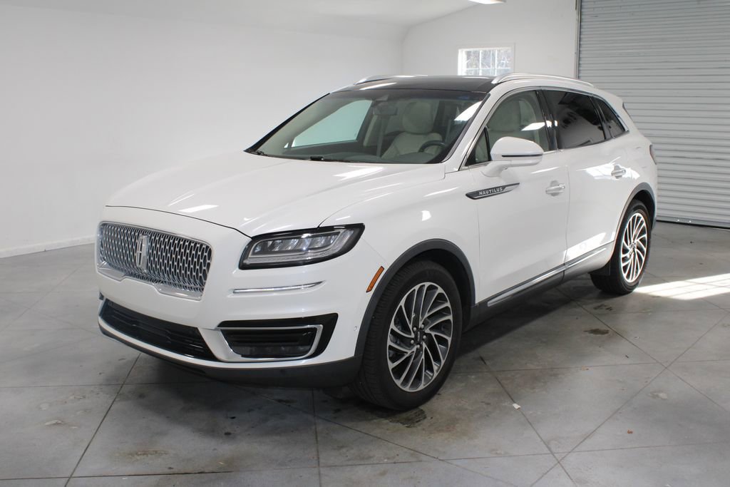 Used 2020 Lincoln Nautilus Reserve w/ Equipment Group 201A image 4