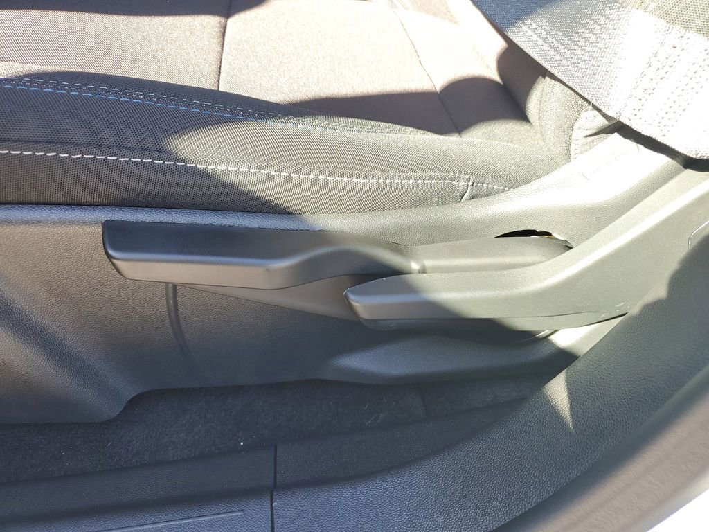 New 2026 Chevrolet Equinox EV LT image 20