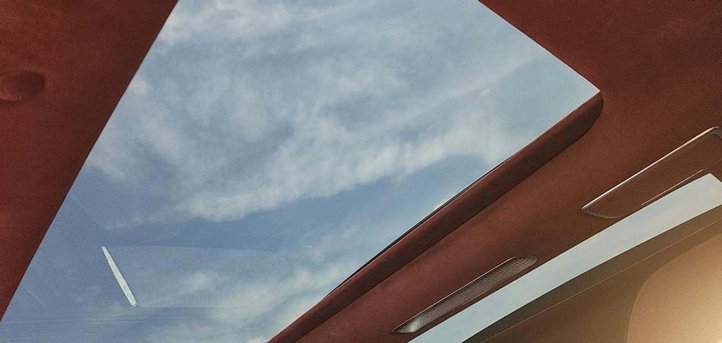 Used 2025 Genesis G90 3.5T image 9