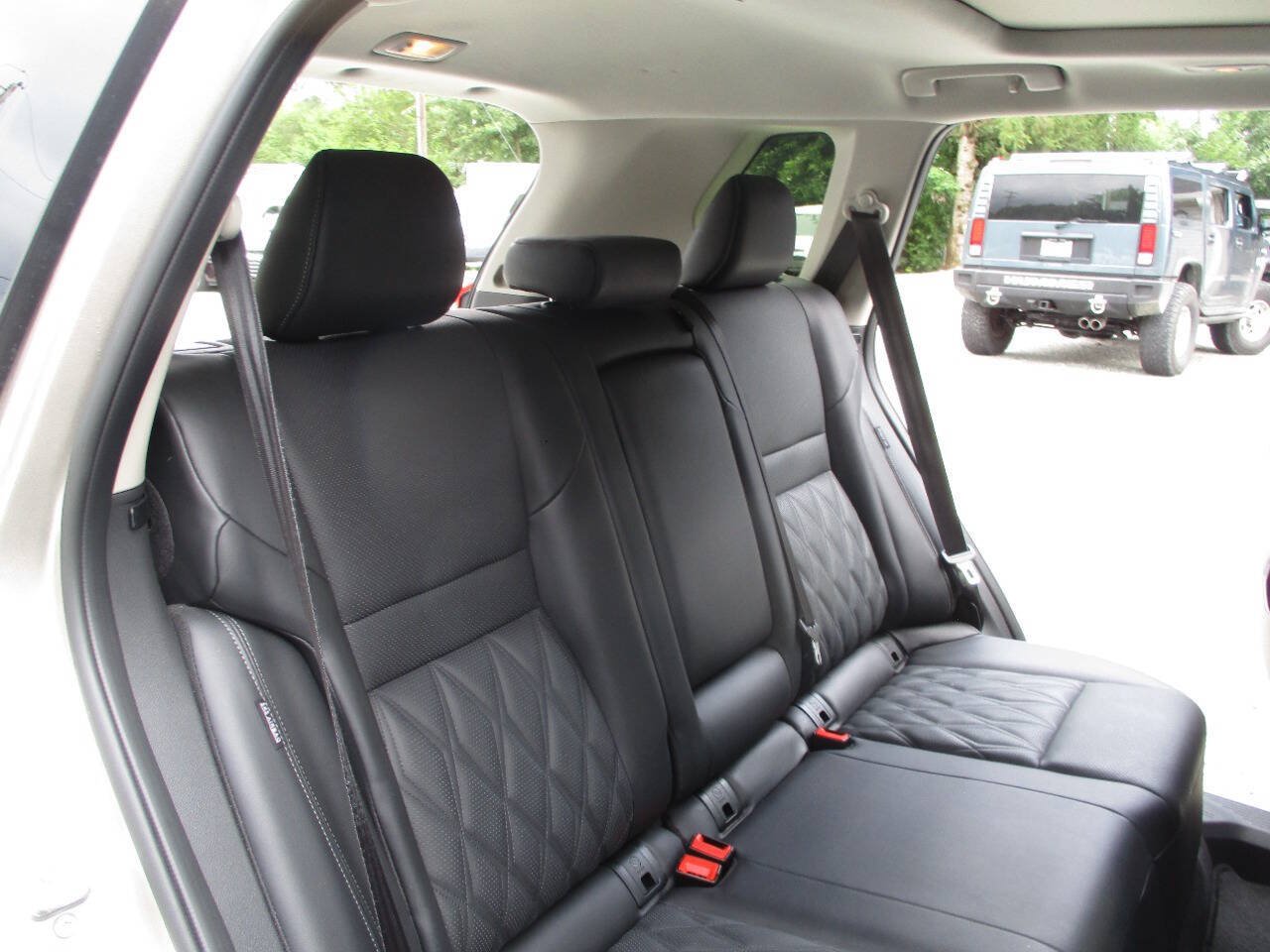 Used 2024 Nissan Rogue Platinum w/ Platinum Premium Package FWD image 30