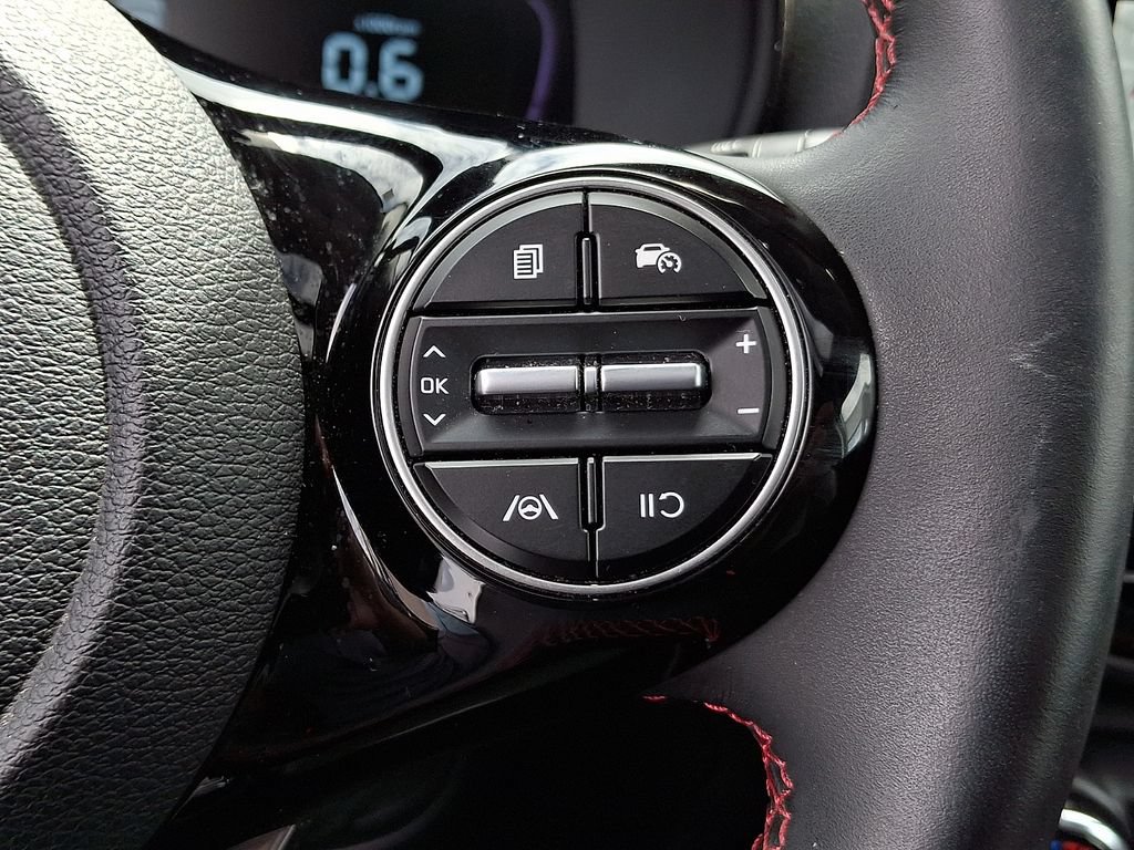 Used 2025 Kia Soul GT-Line FWD image 24