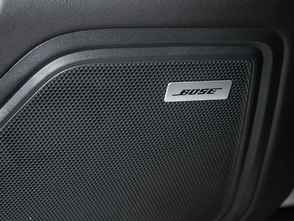 New 2026 Porsche Macan GTS image 7