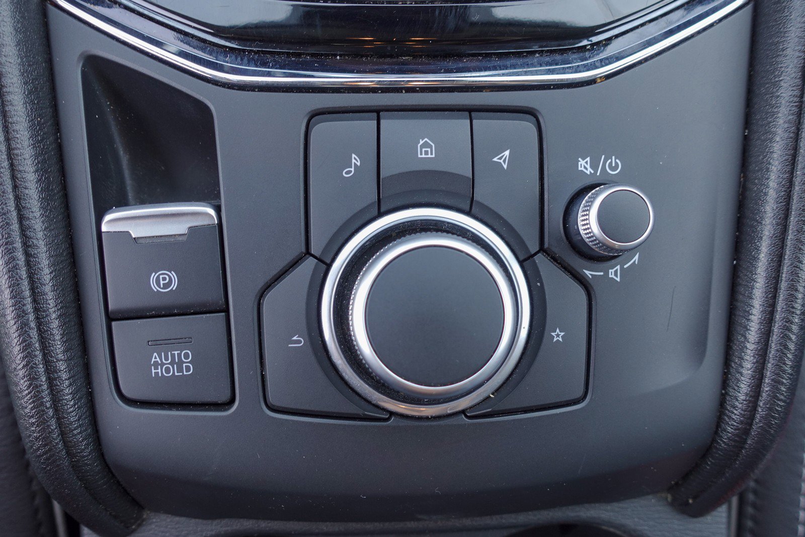 Used 2025 MAZDA CX-5 AWD 2.5 S w/ Preferred Package image 19