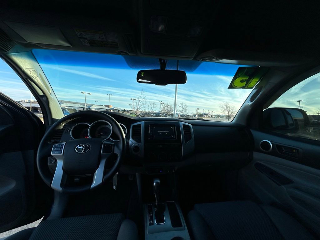 Used 2013 Toyota Tacoma 4x4 Double Cab w/ TRD Off-Road Pkg image 9