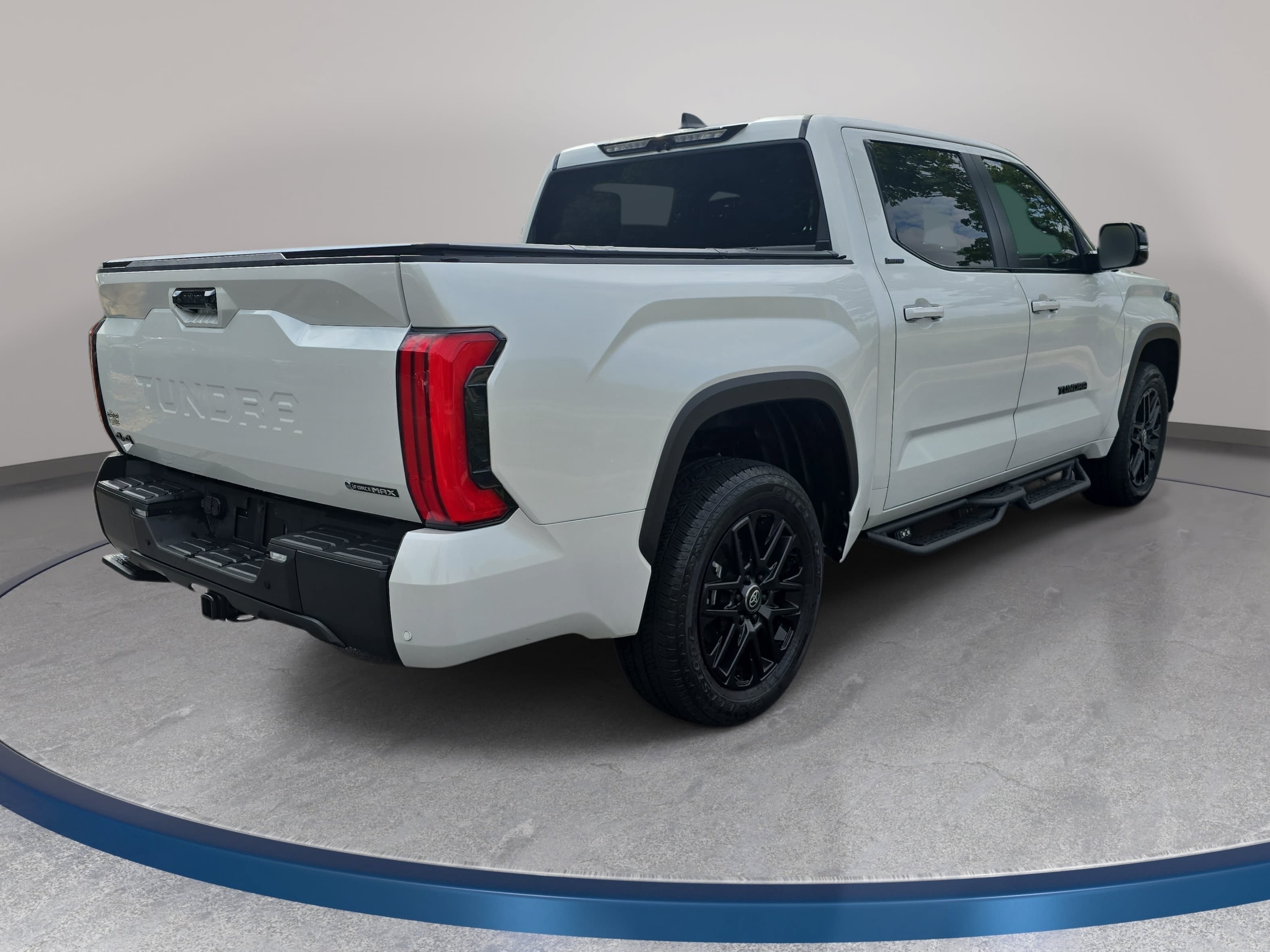 Used 2026 Toyota Tundra Limited w/ Limited PVM Package AWD/4WD image 5