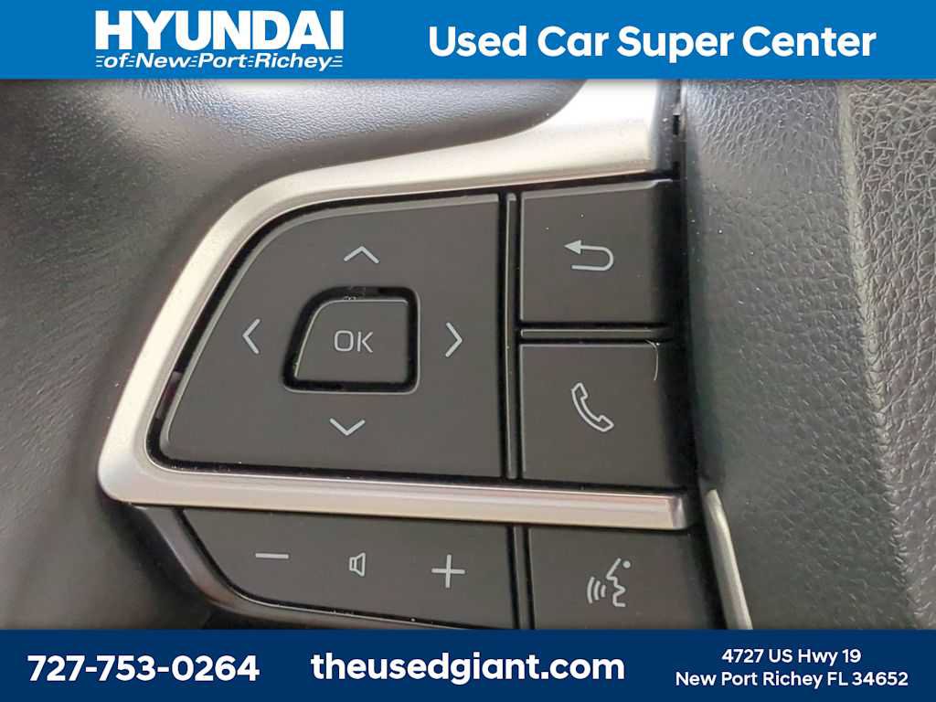 Used 2023 Toyota Highlander XSE AWD/4WD image 28