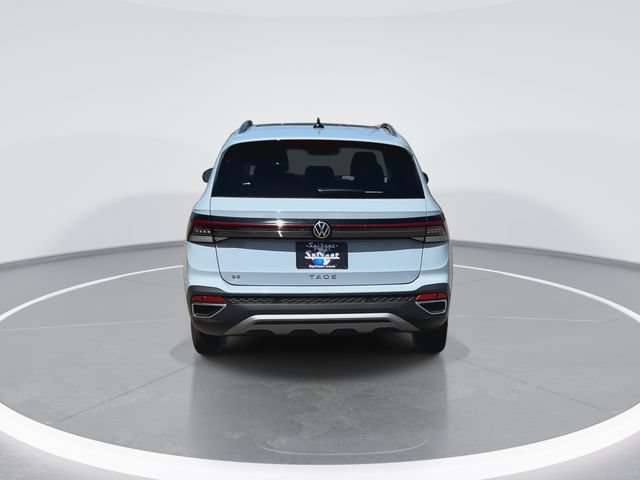 New 2026 Volkswagen Taos SE FWD image 7