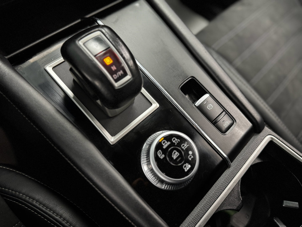 Used 2023 Mitsubishi Outlander SE image 26