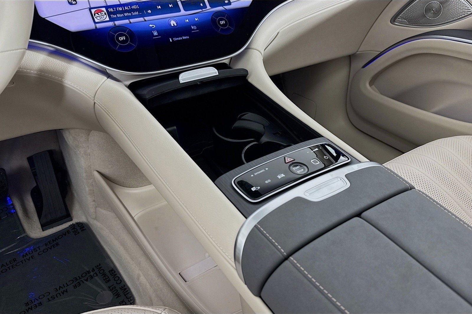 New 2026 Mercedes-Benz EQS 400 4MATIC SUV image 5