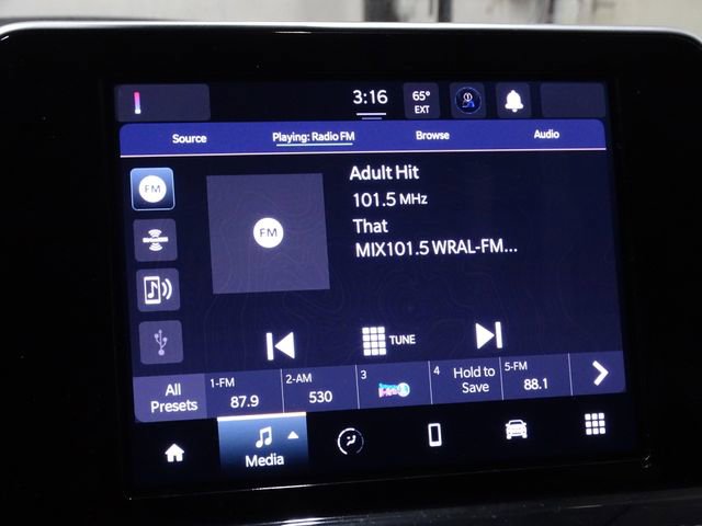 Used 2022 Jeep Compass Latitude image 30