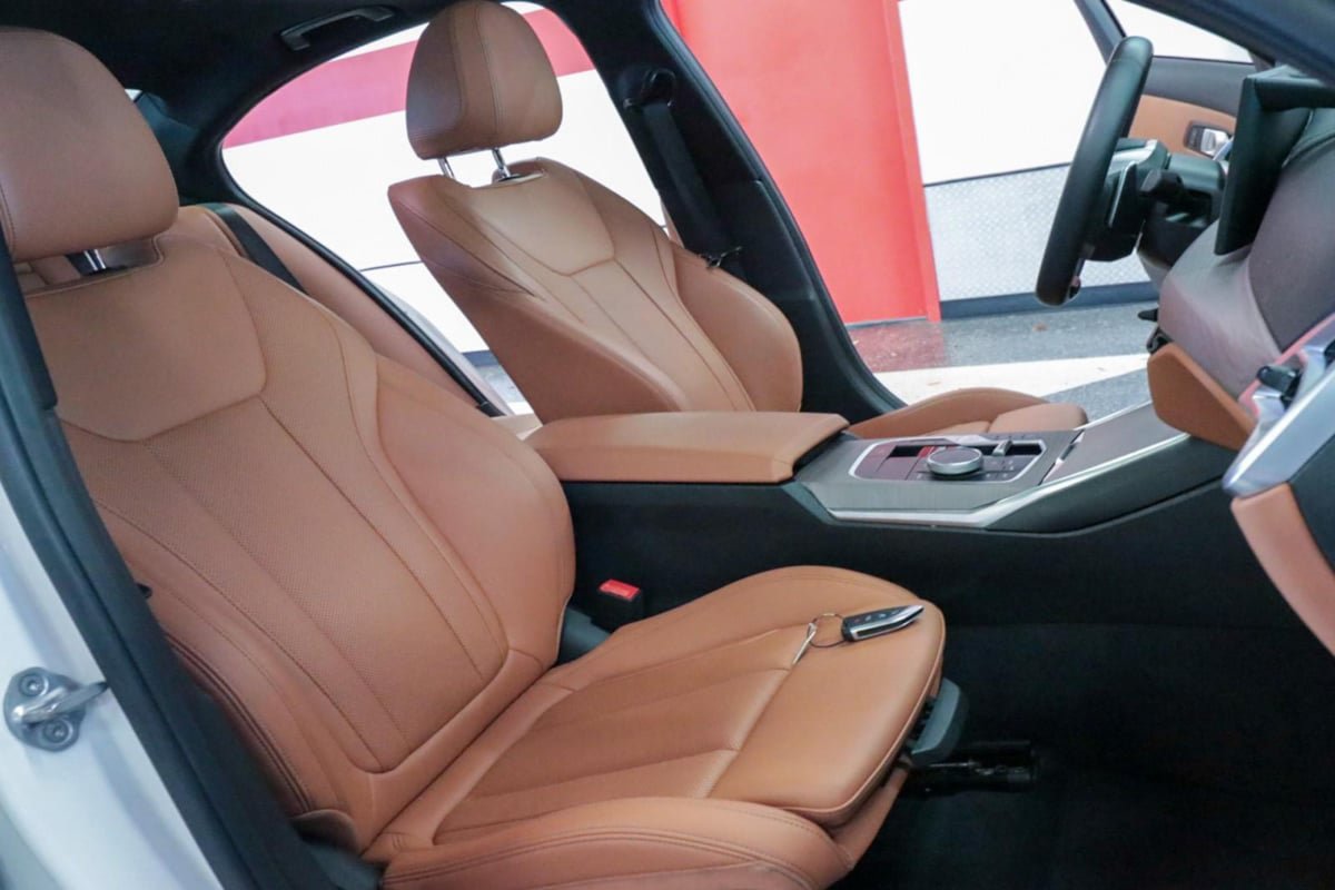 Used 2026 BMW 330i Sedan RWD image 28