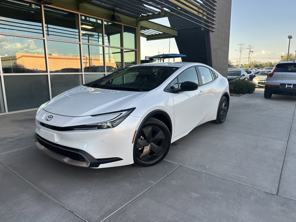 Used 2024 Toyota Prius Prime SE