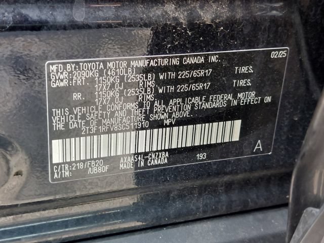 Certified 2025 Toyota RAV4 LE AWD/4WD image 27