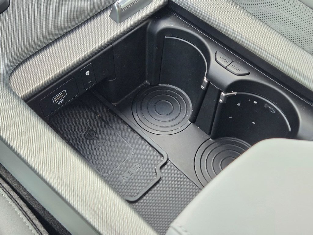 Certified 2025 Hyundai Palisade SEL FWD image 31