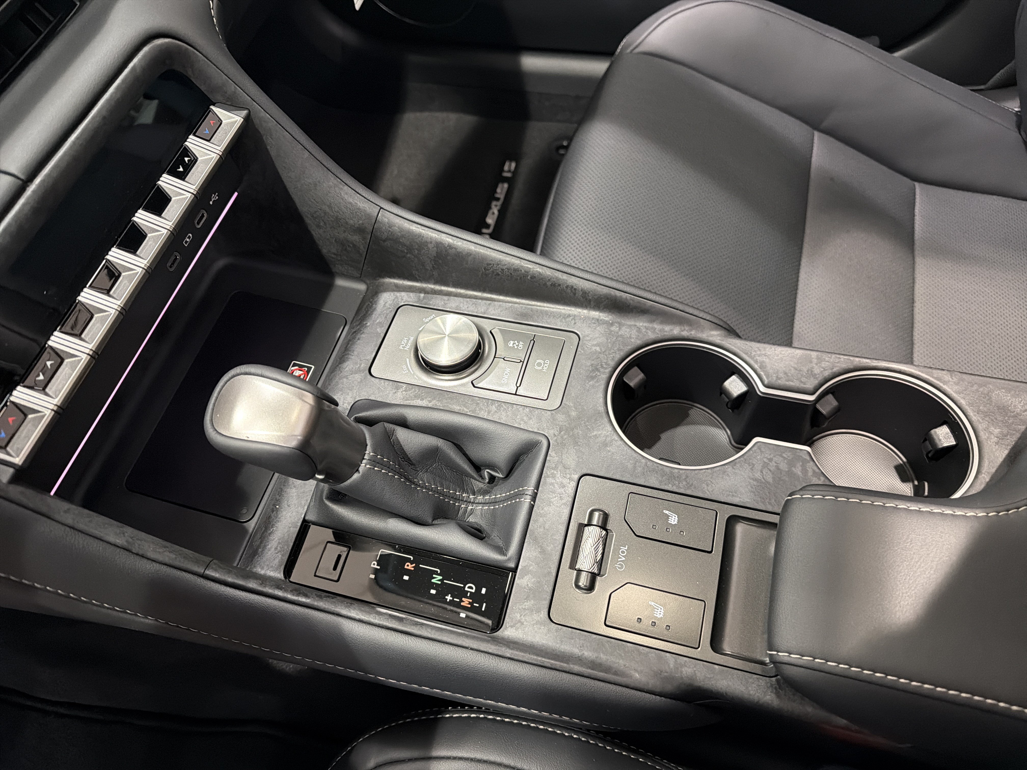 New 2026 Lexus IS 350 F Sport w/ Accessory Package Z1 RWD image 18