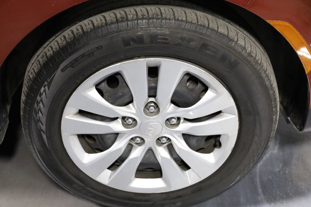 Used 2021 Kia Soul LX FWD image 31