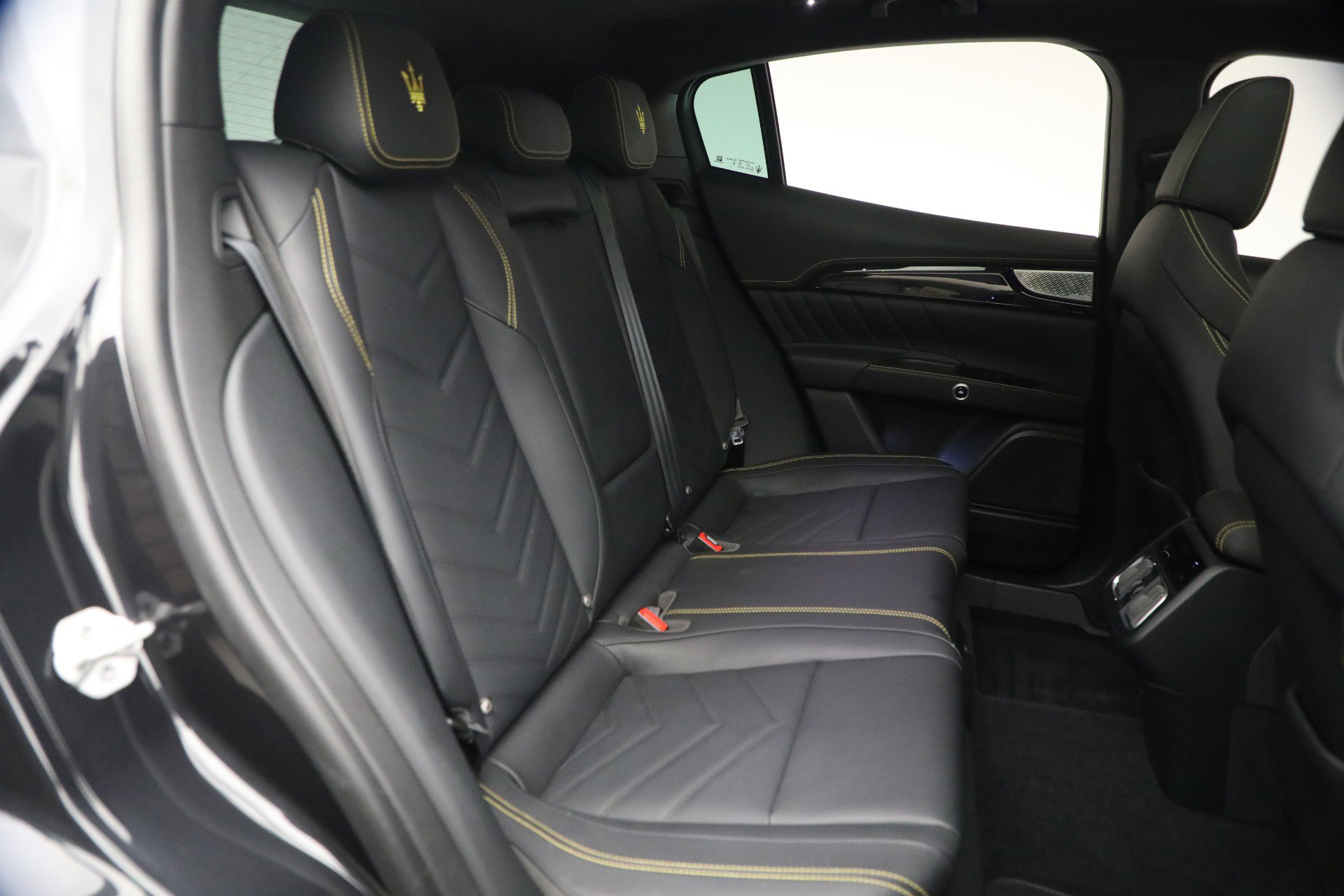 Certified 2023 Maserati Grecale Modena image 21
