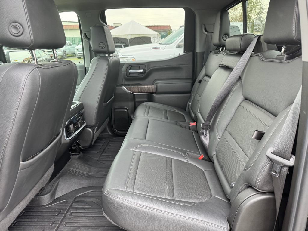 Used 2021 GMC Sierra 1500 Denali w/ Denali Ultimate Package AWD/4WD image 16