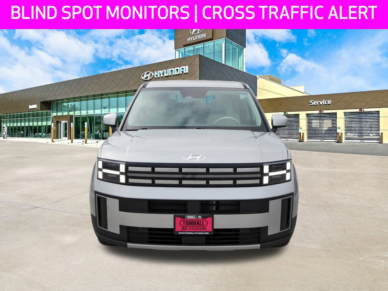 Used 2025 Hyundai Santa Fe SE image 2