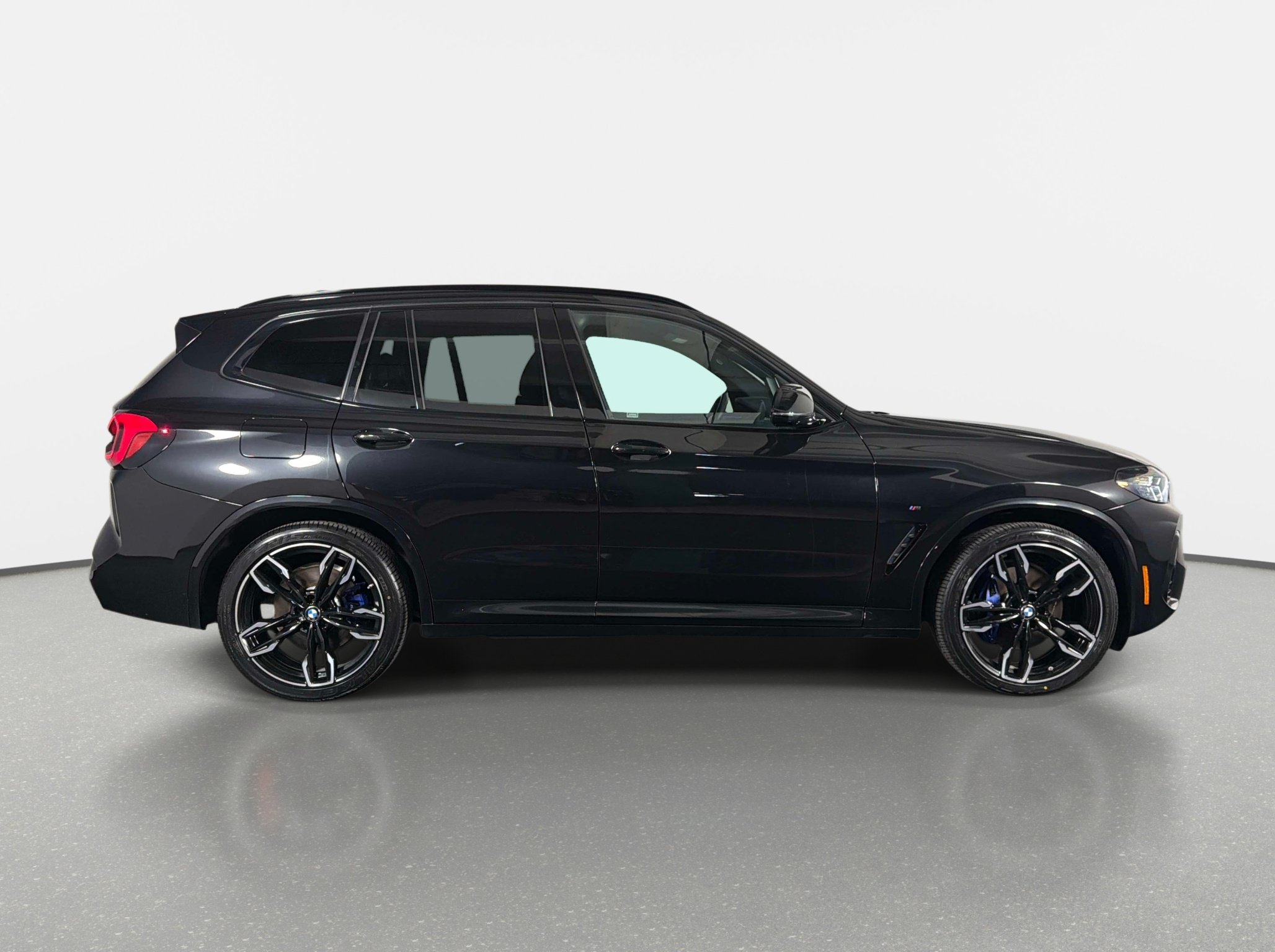 Used 2023 BMW X3 M40i AWD/4WD image 2