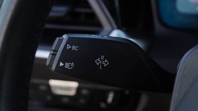 Used 2022 BMW 430i Convertible image 24