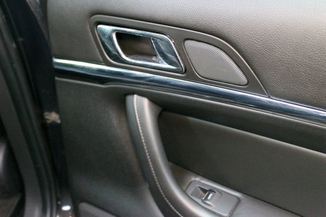 Used 2013 Lincoln MKS AWD image 13
