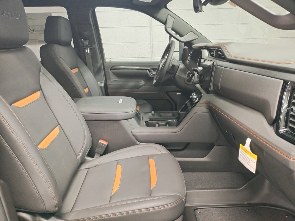 New 2026 GMC Sierra 2500 AT4 w/ Technology Package image 7