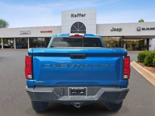 Used 2024 Chevrolet Colorado ZR2 w/ ZR2 Convenience Package III AWD/4WD image 4