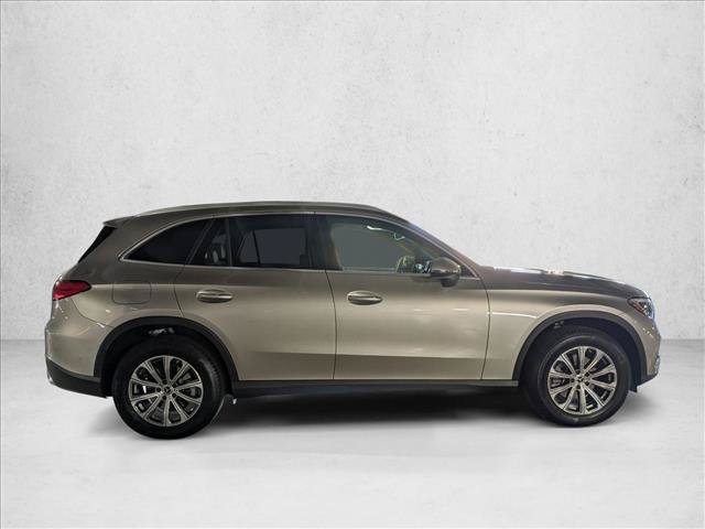 Certified 2024 Mercedes-Benz GLC 300 image 7