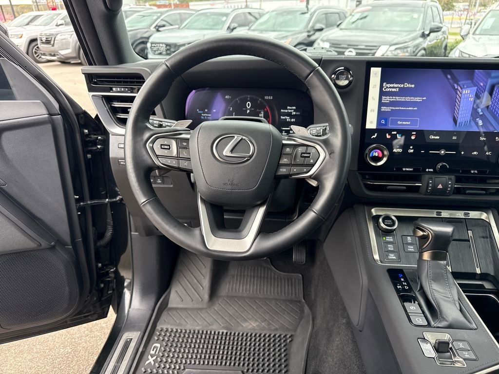 Used 2024 Lexus GX 550 AWD/4WD image 15