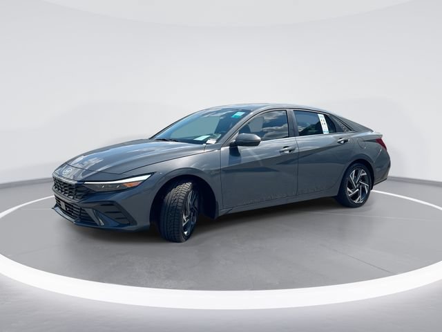 Certified 2025 Hyundai Elantra Limited