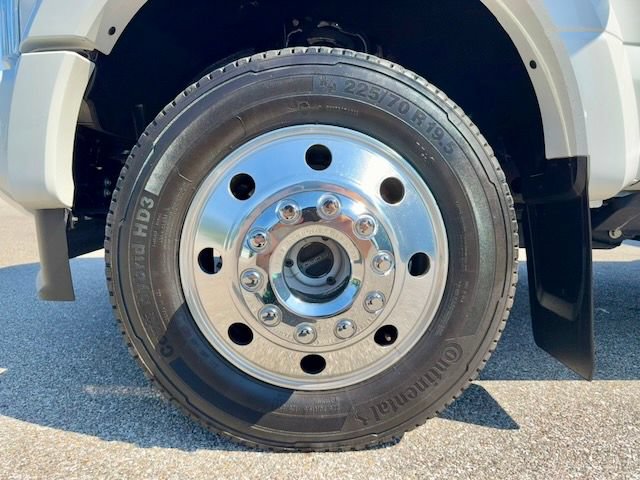 Used 2020 Ford F450 Limited w/ FX4 Off-Road Package AWD/4WD image 37