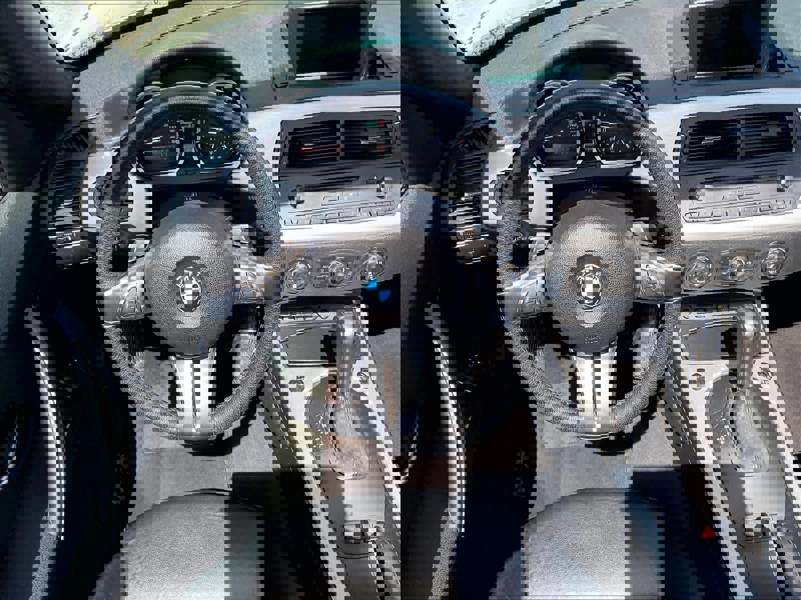 Used 2008 BMW Z4 3.0si image 8