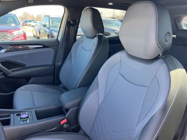 New 2026 Volkswagen Tiguan SE R-Line image 7