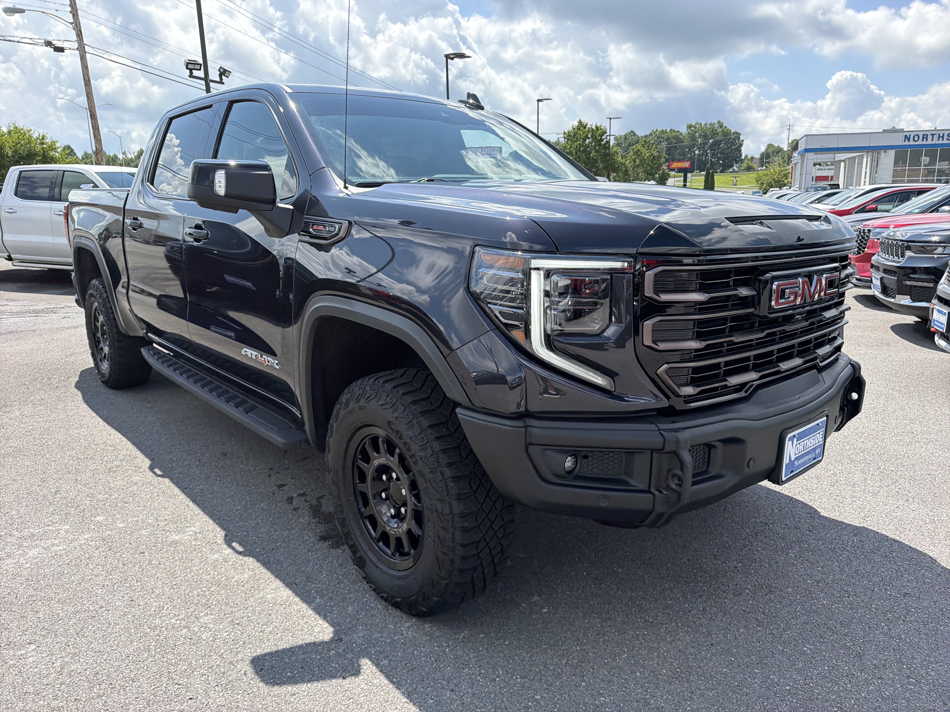 Certified 2026 GMC Sierra 1500 AT4X w/ AT4X AEV Edition AWD/4WD image 3