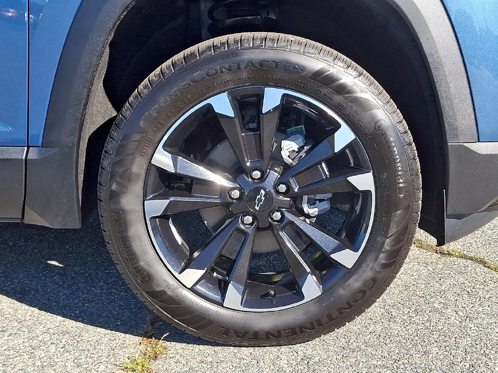 New 2027 Chevrolet Equinox RS w/ Convenience Package III AWD/4WD image 5