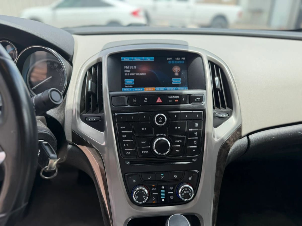 Used 2015 Buick Verano Convenience FWD image 15