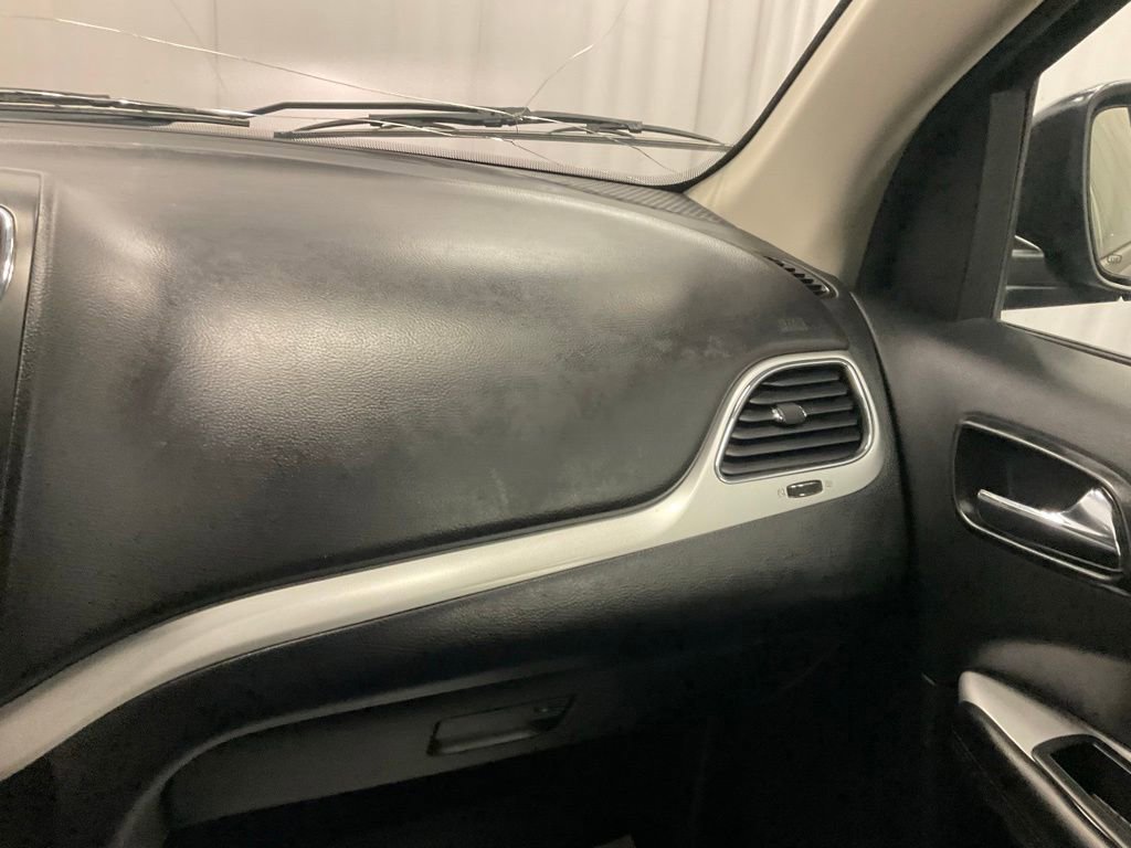 Used 2018 Dodge Journey SE FWD image 23