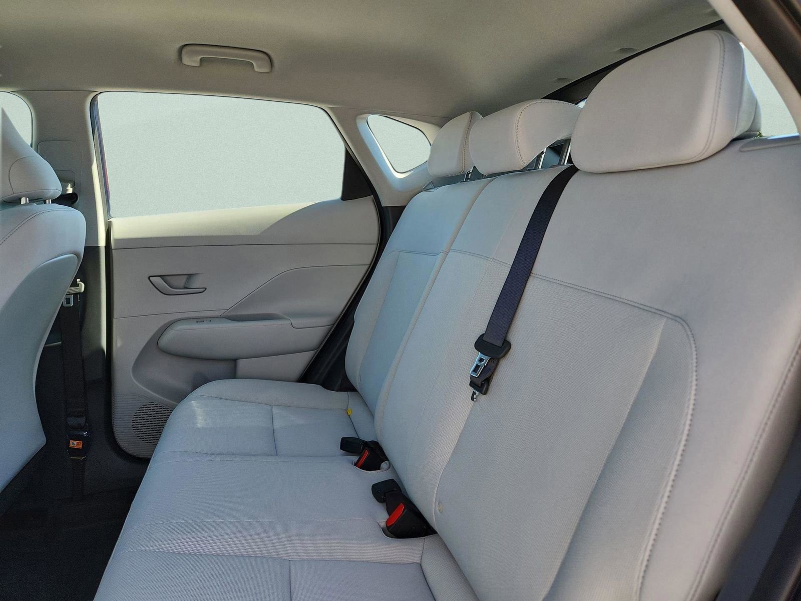 New 2026 Hyundai Kona SE image 15