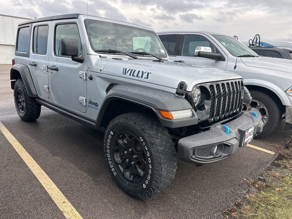 Used 2023 Jeep Wrangler Unlimited image 2