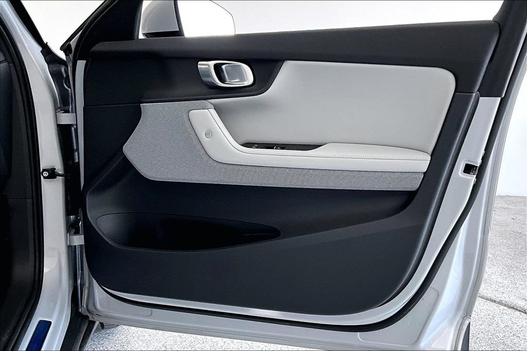 Used 2023 Polestar Polestar 2 w/ Pilot Pack AWD/4WD image 23
