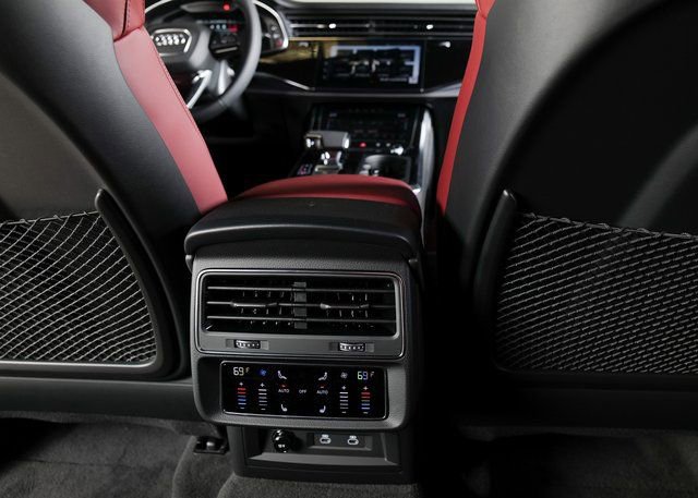 New 2026 Audi SQ7 Premium Plus image 23