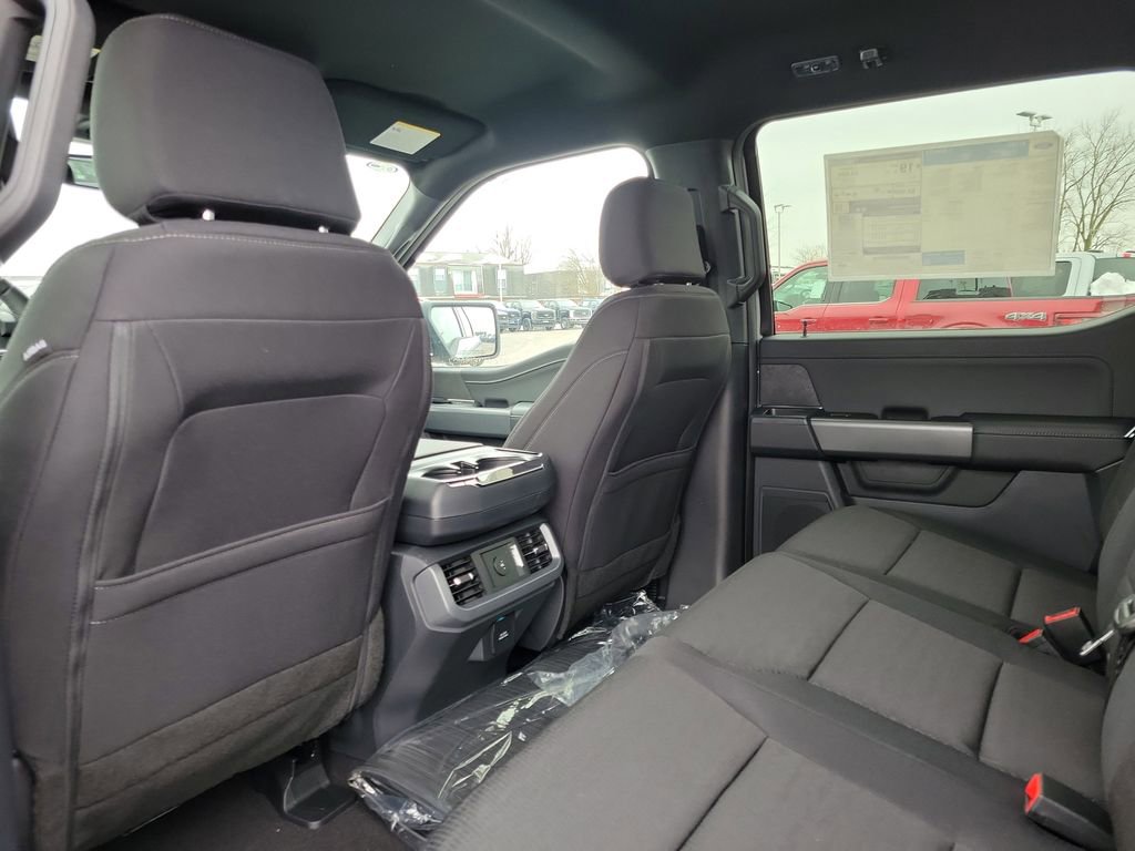 New 2026 Ford F150 XLT w/ Equipment Group 302A MID image 15