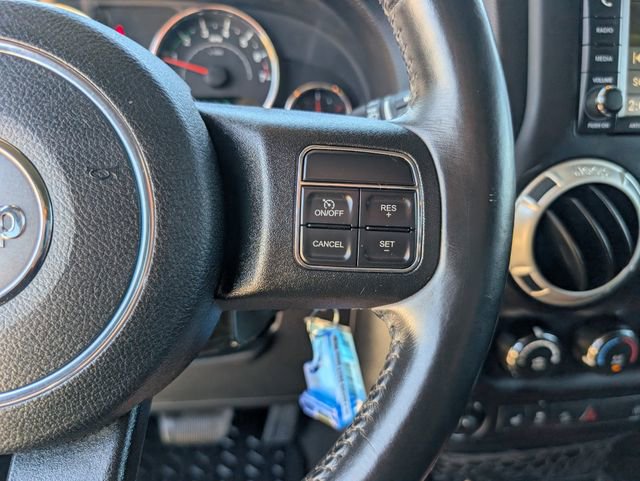 Used 2017 Jeep Wrangler Unlimited Sahara w/ Connectivity Group image 14