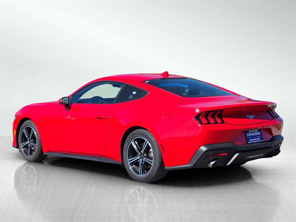 Used 2024 Ford Mustang Coupe image 6