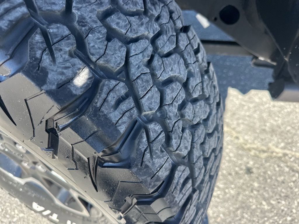 Used 2021 Jeep Wrangler Unlimited Rubicon 4xe w/ Steel Bumper Group image 31