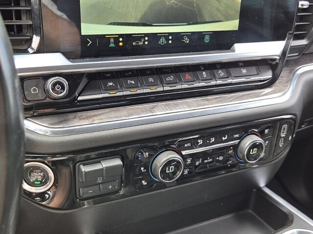 Used 2023 Chevrolet Silverado 1500 LTZ w/ LTZ Convenience Package II AWD/4WD image 21