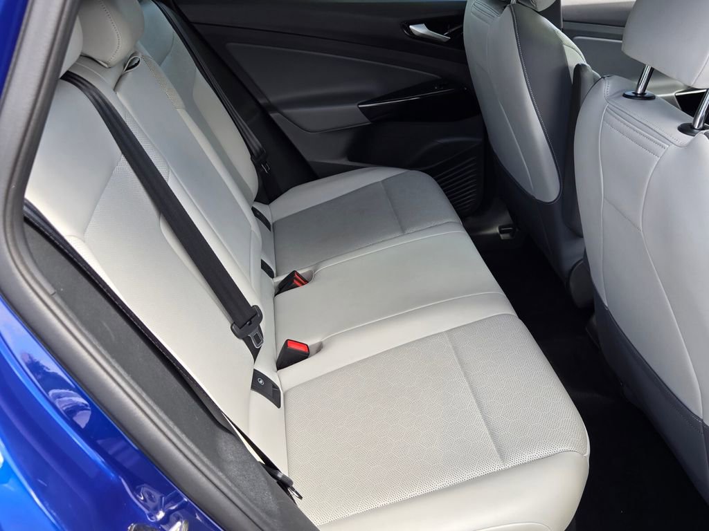 Used 2022 Volkswagen ID.4 Pro S image 17