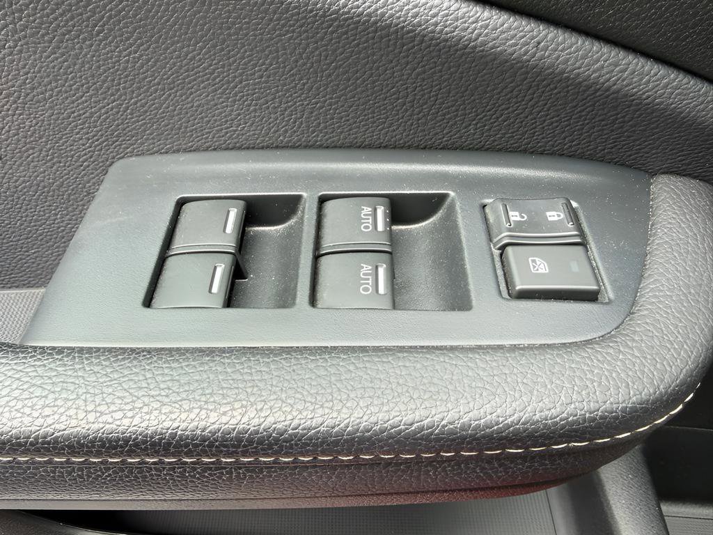Certified 2023 Honda Ridgeline Sport image 24